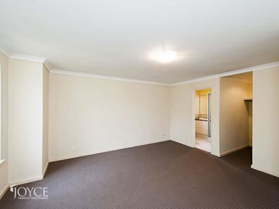 83 Shiraz Boulevard, Pearsall WA 6065