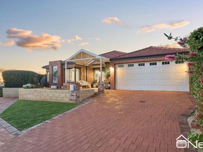 13 Clondyke Drive, Byford WA 6122
