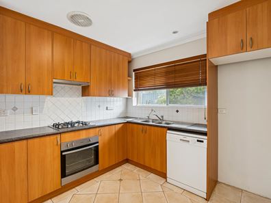 47 Cook Avenue, Hillarys WA 6025