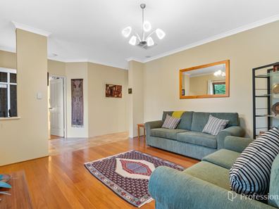 5 Seawind Drive, Rockingham WA 6168