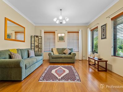 5 Seawind Drive, Rockingham WA 6168