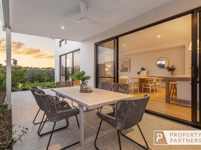 42A Drabble Road, Scarborough WA 6019