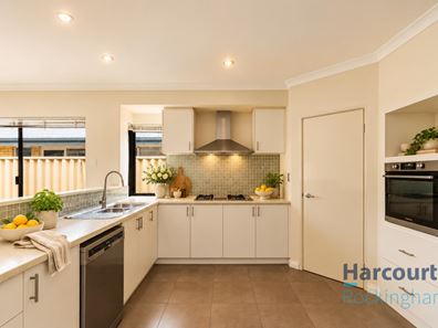 5 Santana Street, Shoalwater WA 6169