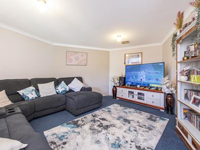 4 Georgina Road, Port Kennedy WA 6172