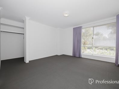 37 Serenade Corner, The Vines WA 6069