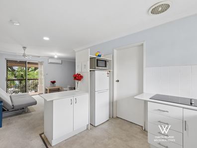 15/1051 Albany Hwy, St James WA 6102