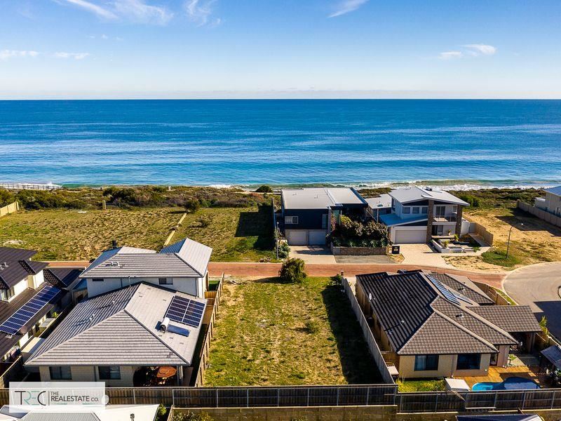 6 Cuprea View, Halls Head WA 6210