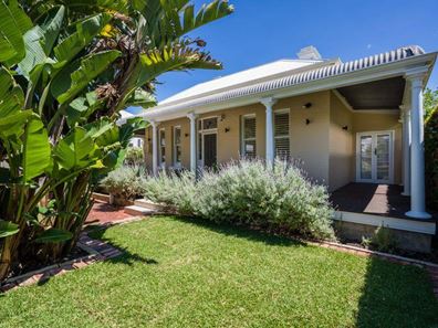 14 Bay Road, Claremont WA 6010