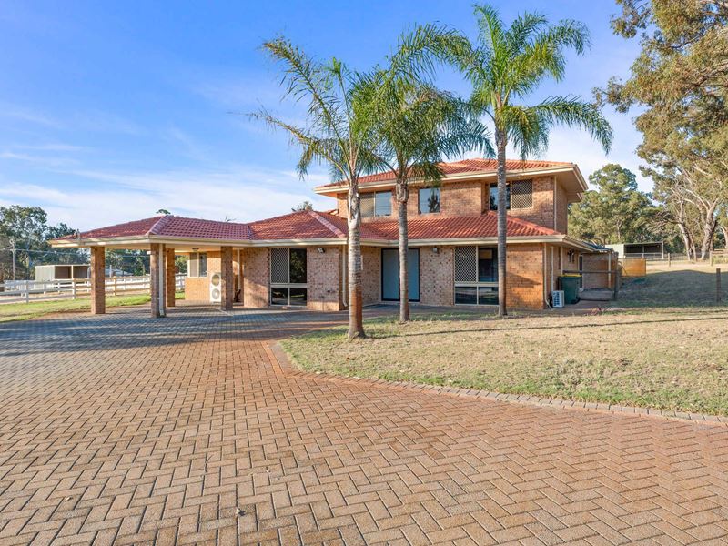 52 Woollcott Avenue, Henley Brook WA 6055