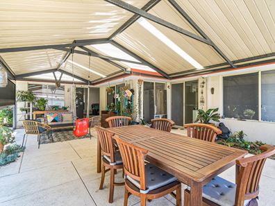 23 Hartwell Parade, Jandakot WA 6164