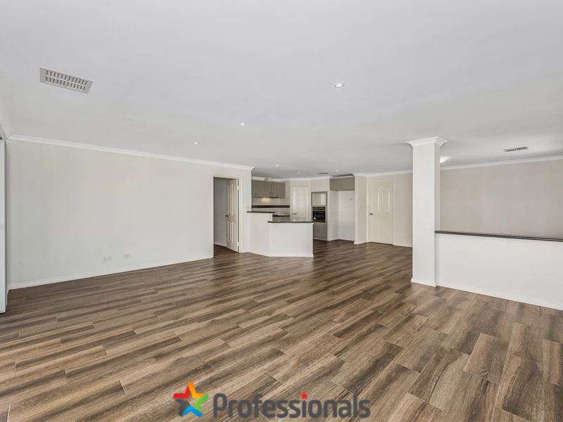 18 Nankeen Approach, Dudley Park