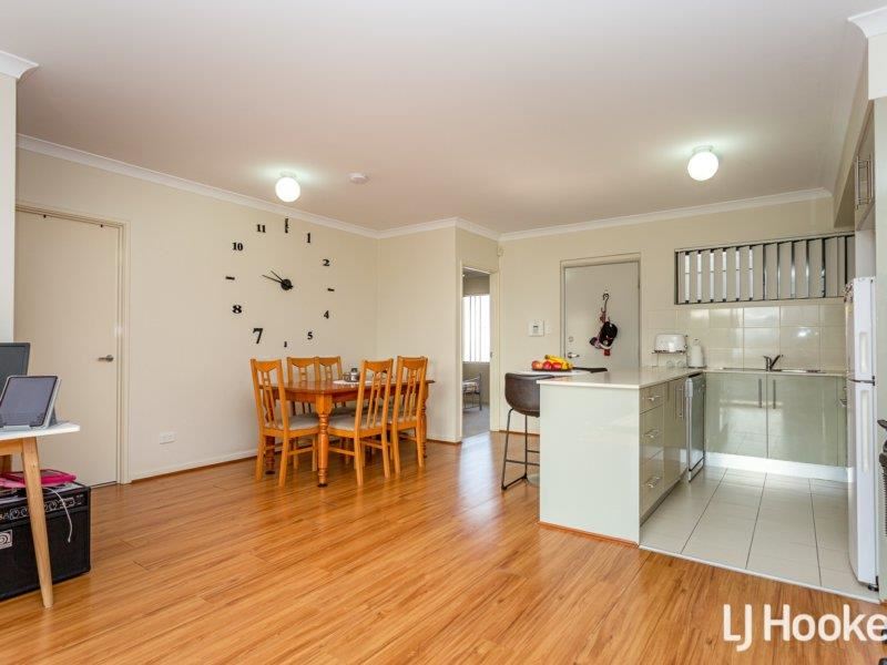 4/27 Camberwell Street, Beckenham WA 6107