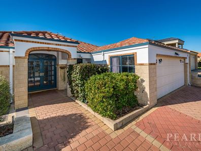 138 Rothesay Heights, Mindarie WA 6030