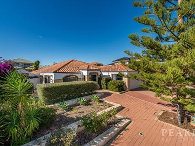 138 Rothesay Heights, Mindarie WA 6030