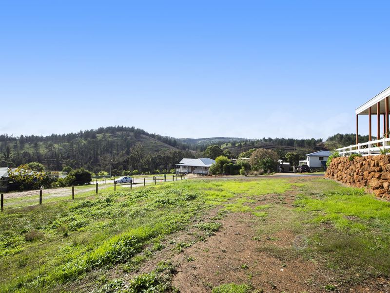 20 Hitchcock Drive, Nannup