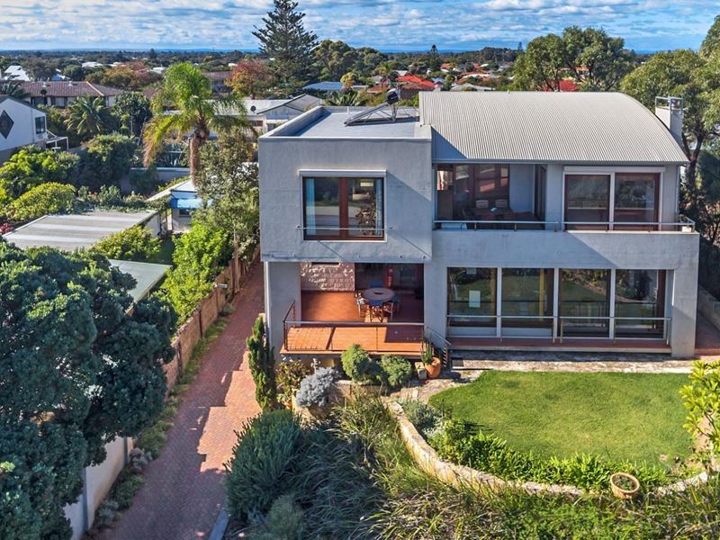 74 Arcadia Drive, Shoalwater WA 6169