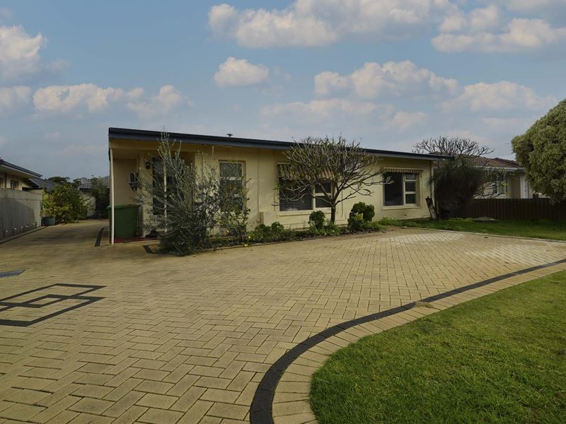 33 Cranleigh Street, Morley WA 6062