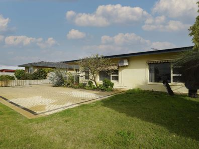 33 Cranleigh Street, Morley WA 6062