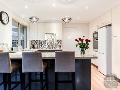 124 Grand Ocean Boulevard, Port Kennedy WA 6172