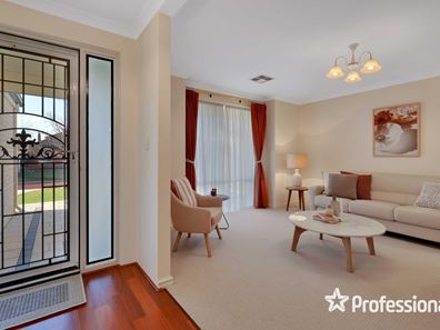 36 Dorchester Turn, Canning Vale WA 6155