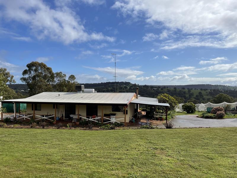 28 FORREST HILLS PARADE, Bindoon WA 6502