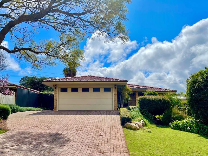 15 Steffanoni Place, Kardinya