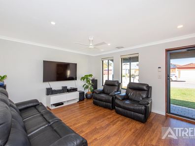 4 Brolga Grove, Seville Grove WA 6112