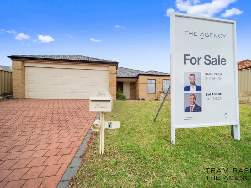 7 Belfast Crescent, Ridgewood