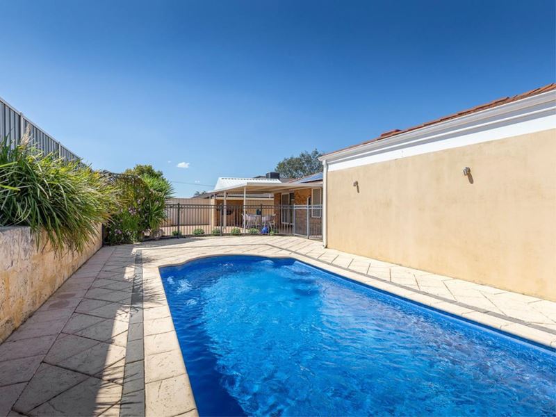 2 Sorata Place, Currambine