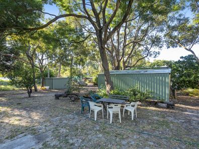 20 Bailey Road, Lesmurdie WA 6076