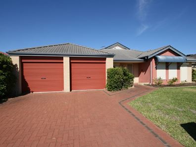 11 Meribel Parkway, Port Kennedy WA 6172