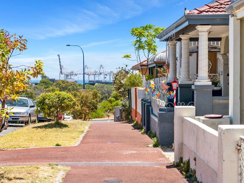 16 Marmion Street, East Fremantle