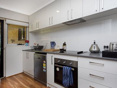 54 JERVOIS STREET, Dianella WA 6059