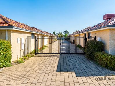 4/331 Sevenoaks Street, Cannington WA 6107