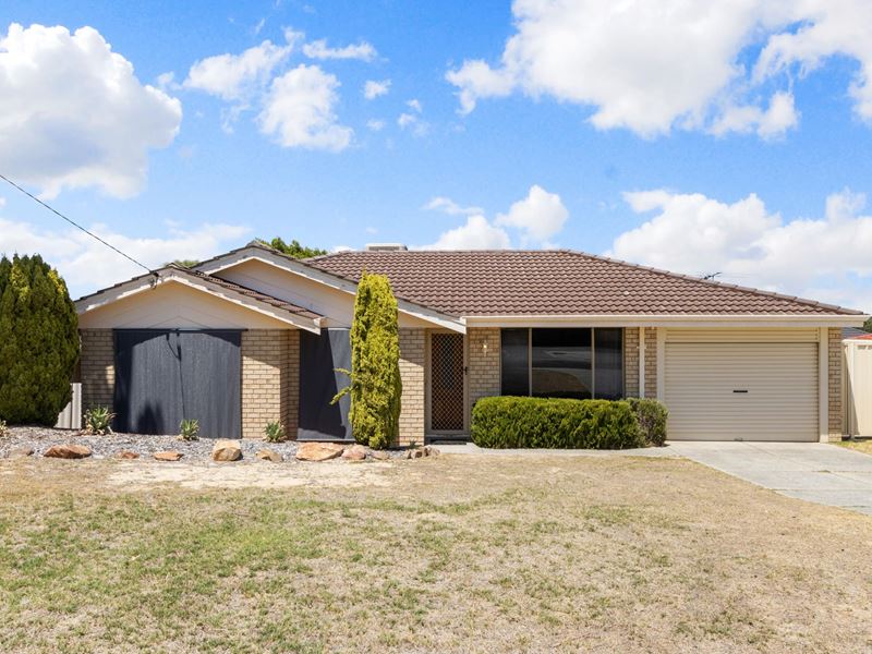 18 Emperor Avenue, Beldon