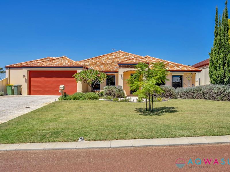 12 Campion Fairway, Lakelands