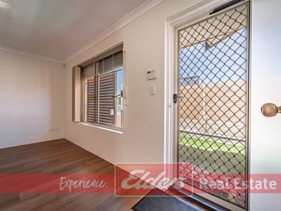 1/62 Parkin Street, Rockingham WA 6168