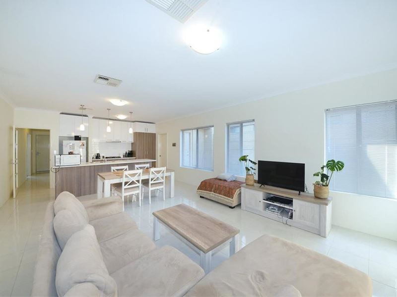 2 Clarice Avenue, Yokine