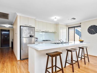 7 Cossack Street, Baldivis WA 6171