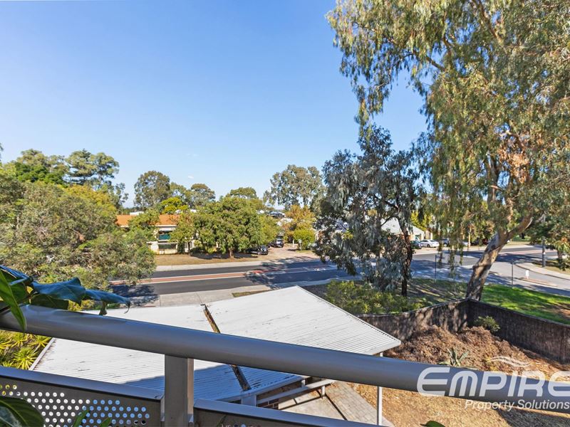 13/24 Theseus Way, Coolbellup