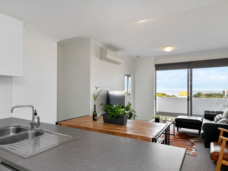 47/25 O'Connor Close, North Coogee