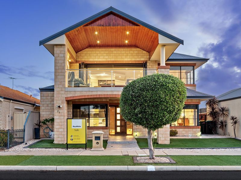 21 Bismarck Approach, Rockingham