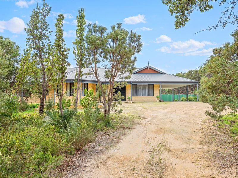 39 Weller Loop, Leschenault WA 6233