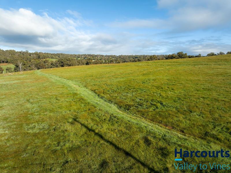 600 McGlew Road, Lower Chittering