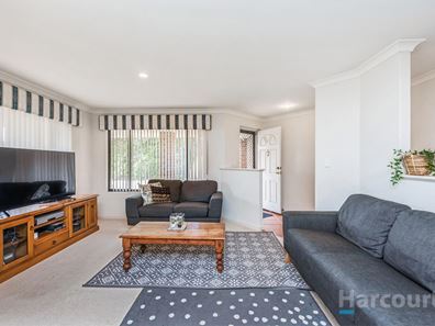 2 Aysgarth Court, Hocking WA 6065