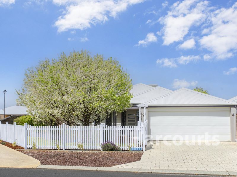 12 Matisse Way, Yalyalup WA 6280