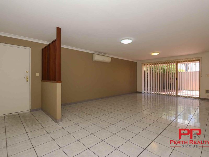 352A Coode Street, Dianella