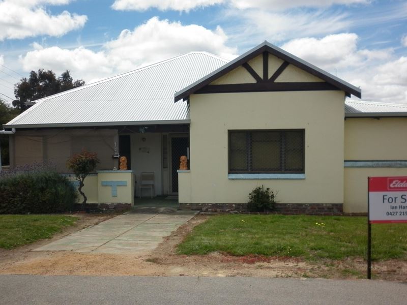 74 Carew Street, Katanning WA 6317