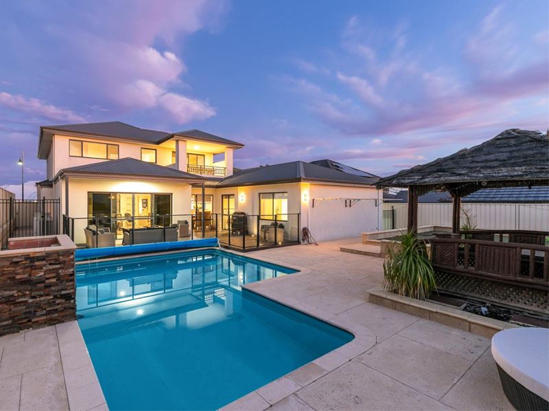 24 Three Bears Loop, Secret Harbour