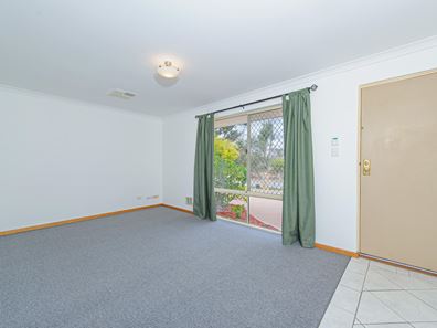 28 Pallarup Grove, Waikiki WA 6169